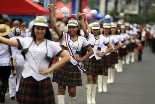 Panamá-celebra-con-desfiles-cívicos-el-110-aniversario-de-su-separación-de-Colombia